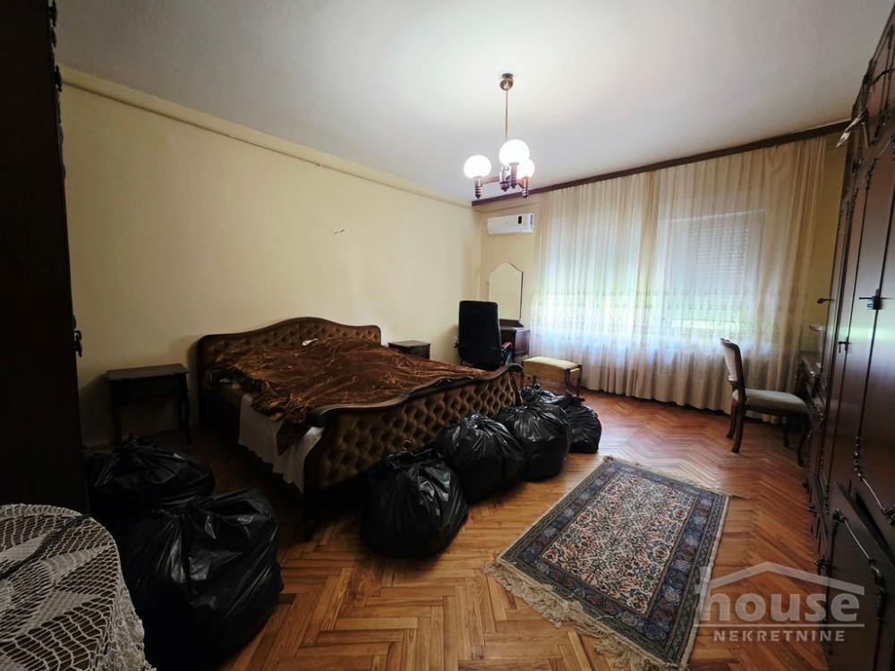 Slika 7 - Stan,NOVI SAD,CENTAR,kv: 130.00, € 399000, ID: 1066034