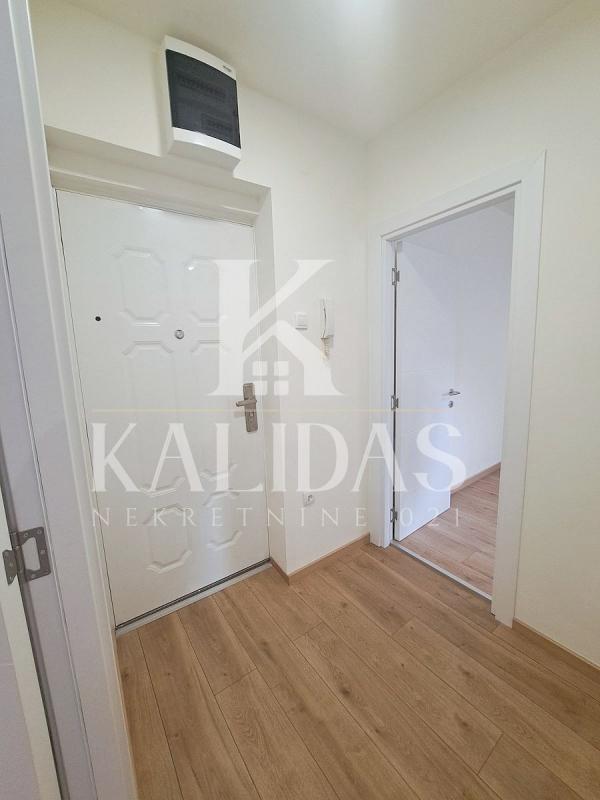 Slika 6 - Stan,NOVI SAD,BULEVAR,kv: 37, € 123600, ID: 1008881