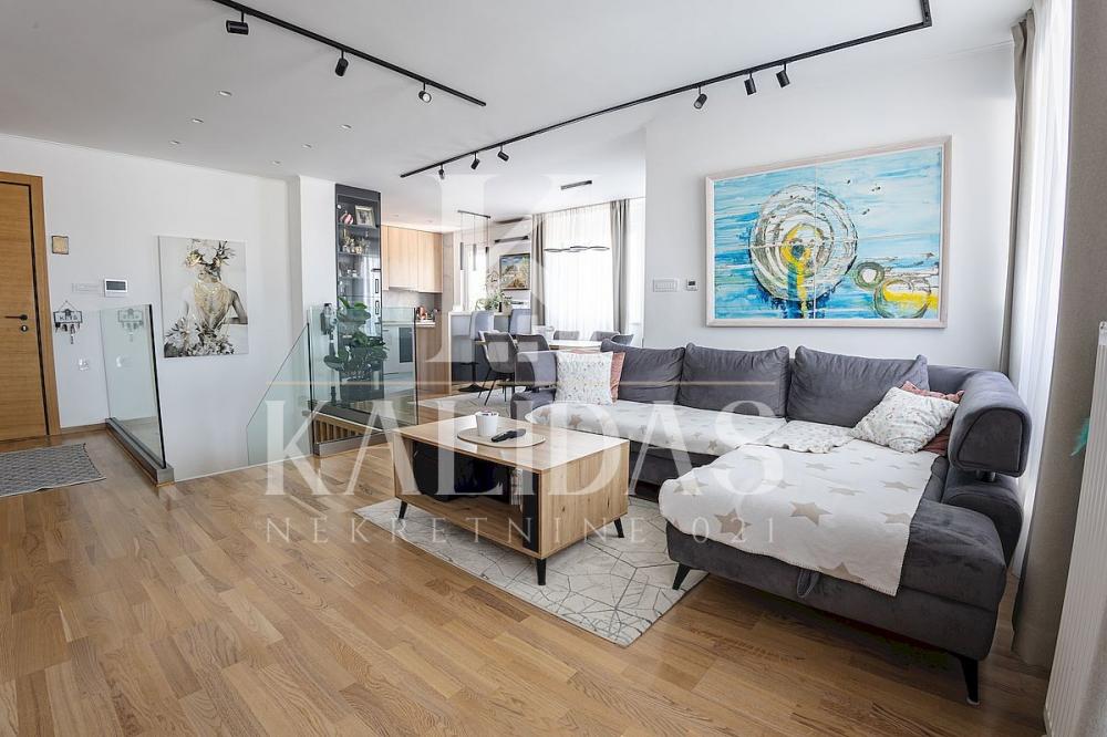 Slika 3 - Stan,PETROVARADIN,PETROVARADIN,kv: 127, € 214000, ID: 1008869