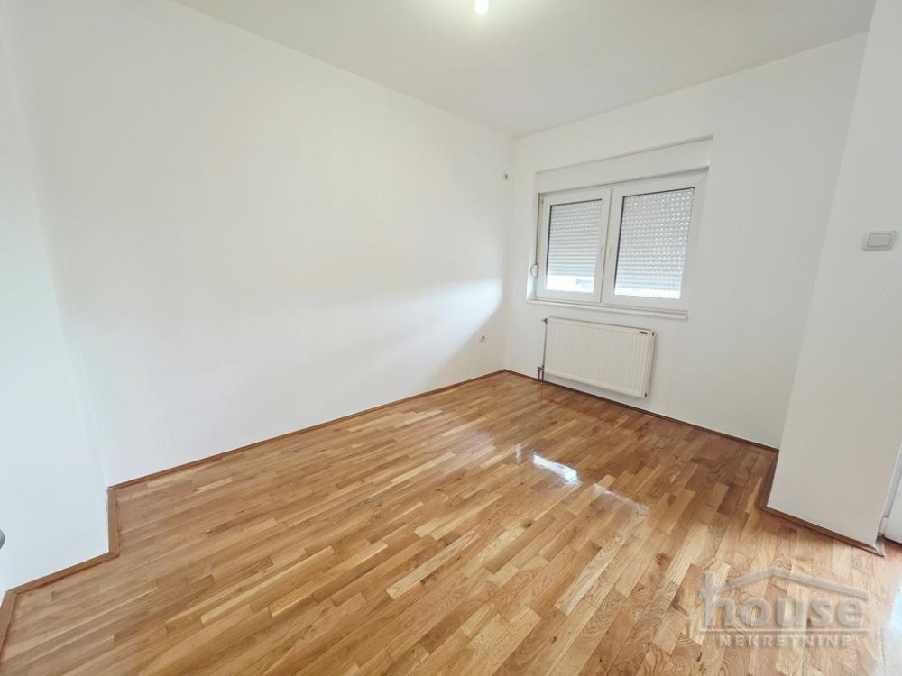 Slika 1 - Stan,NOVI SAD,BULEVAR EVROPE,kv: 96.00, € 185000, ID: 1065820