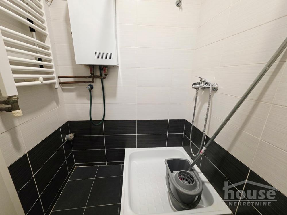 Slika 9 - Stan,NOVI SAD,BULEVAR EVROPE,kv: 96.00, € 185000, ID: 1065820