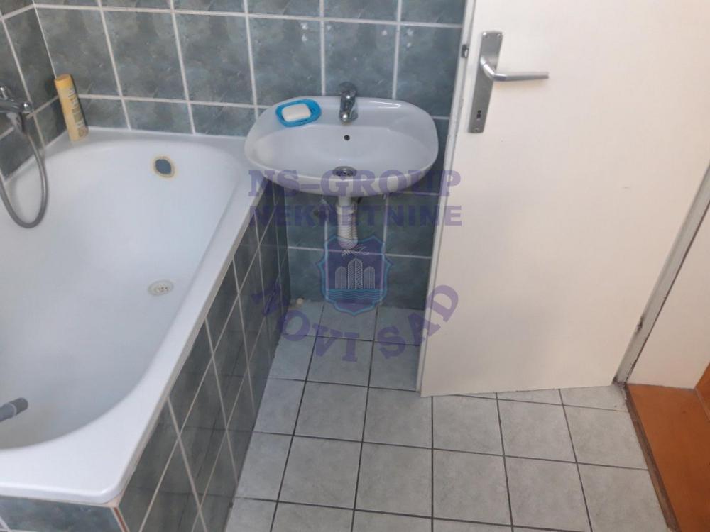 Slika 9 - Prodaja stana, 15m2, Bulevar oslobođenja Novi Sad, ima lift