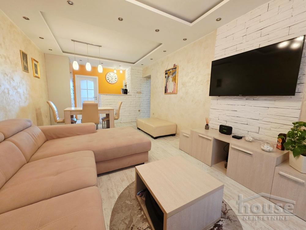 Slika 3 - Stan,NOVI SAD,DETELINARA,kv: 47.00, € 125000, ID: 1066027