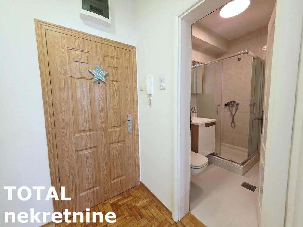 Slika 6 - Stan,NOVI SAD,TELEP,kv: 26.00, € 86410, ID: 1102848