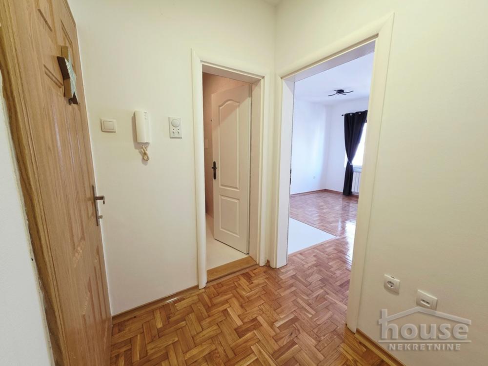 Slika 8 - Stan,NOVI SAD,BULEVAR EVROPE,kv: 26.00, € 86410, ID: 1066002