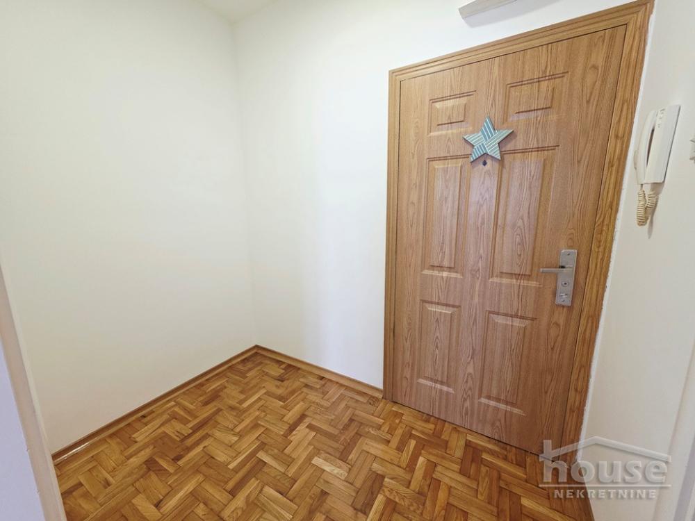 Slika 5 - Stan,NOVI SAD,BULEVAR EVROPE,kv: 26.00, € 86410, ID: 1066002