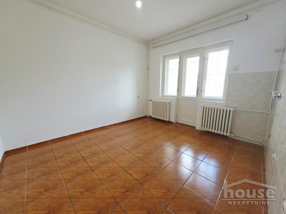 Slika 5 - Stan,NOVI SAD,KEJ,kv: 68.00, € 205000, ID: 1065672