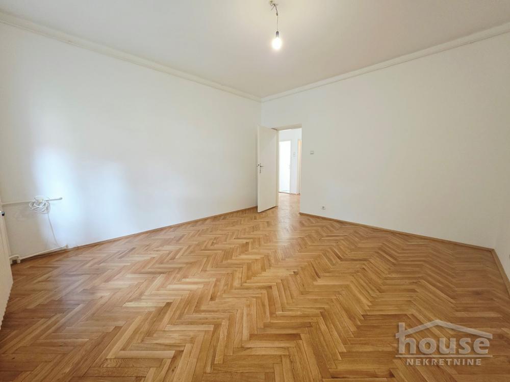 Slika 11 - Stan,NOVI SAD,KEJ,kv: 68.00, € 205000, ID: 1065672