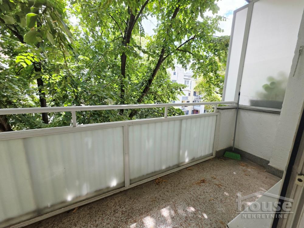 Slika 3 - Stan,NOVI SAD,KEJ,kv: 68.00, € 205000, ID: 1065672