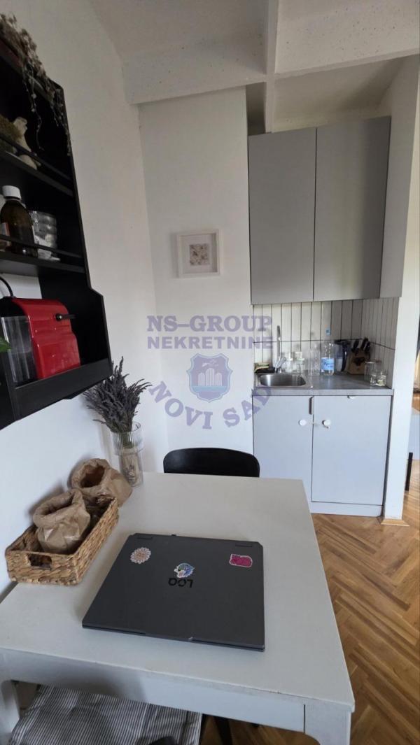 Slika 5 - Jednoiposoban, 39m2, Grbavica Novi Sad