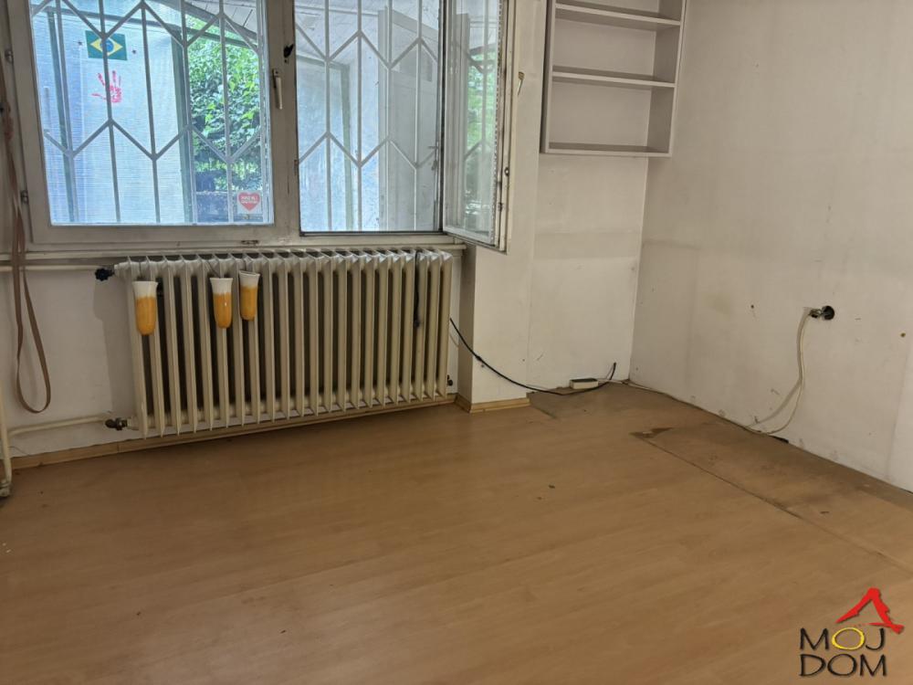Slika 2 - Stan,NOVI SAD,LIMAN 3,kv: 38, € 103000, ID: 1032507