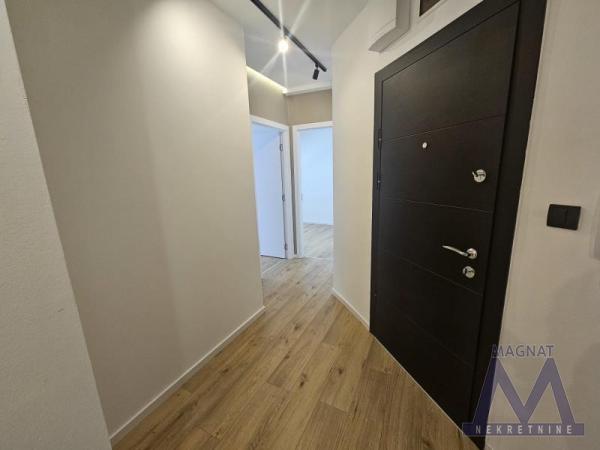Slika 5 - Stan,NOVI SAD,CENTAR,kv: 58, € 190550, ID: 1019397