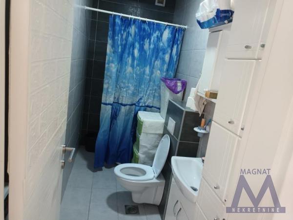 Slika 5 - Stan,NOVI SAD,ADICE,kv: 22, € 49500, ID: 1019396