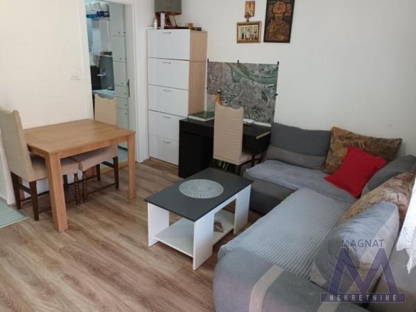 Slika 1 - Stan,NOVI SAD,ADICE,kv: 22, € 49500, ID: 1019396