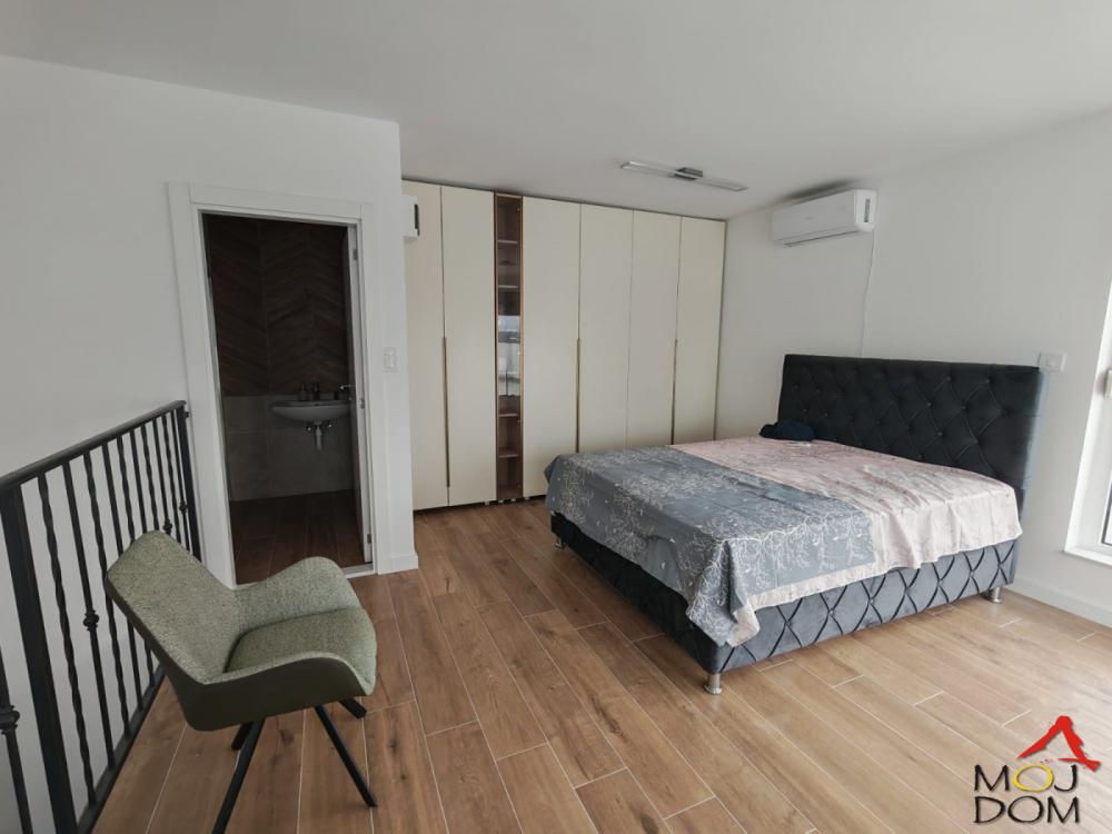 Slika 9 - Stan,NOVI SAD,TELEP,kv: 89, € 293550, ID: 1032497