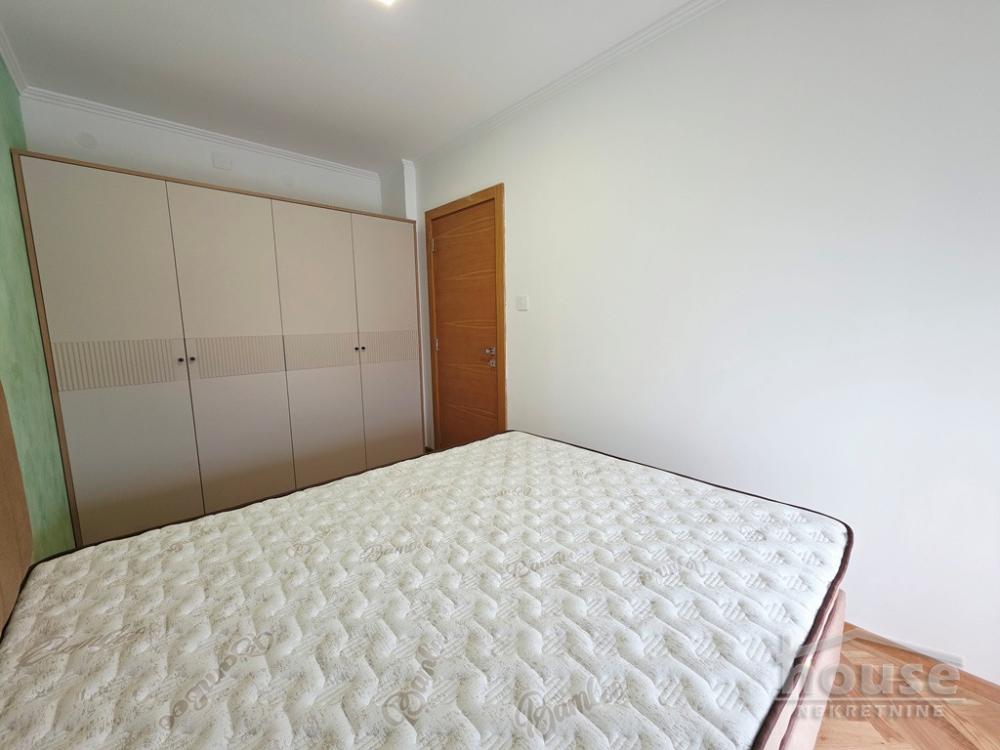 Slika 9 - Stan,NOVI SAD,CENTAR,kv: 42.00, € 155000, ID: 1066041