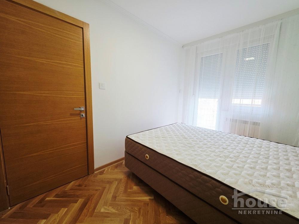 Slika 8 - Stan,NOVI SAD,CENTAR,kv: 42.00, € 155000, ID: 1066041