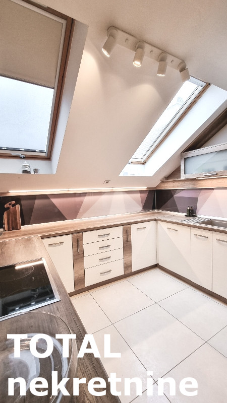 Slika 6 - Stan,NOVI SAD,TELEP,kv: 104.00, € 299900, ID: 1102856