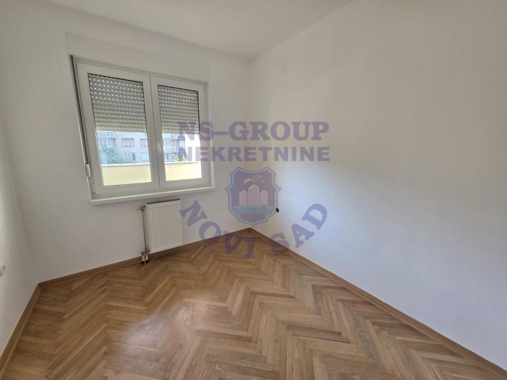 Slika 4 - Kompletno renoviran jednoiposoban stan na Bulevaru kralja Petra, šifra: 573172