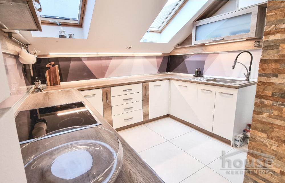 Slika 4 - Stan,NOVI SAD,TELEP,kv: 104.00, € 299900, ID: 1066010