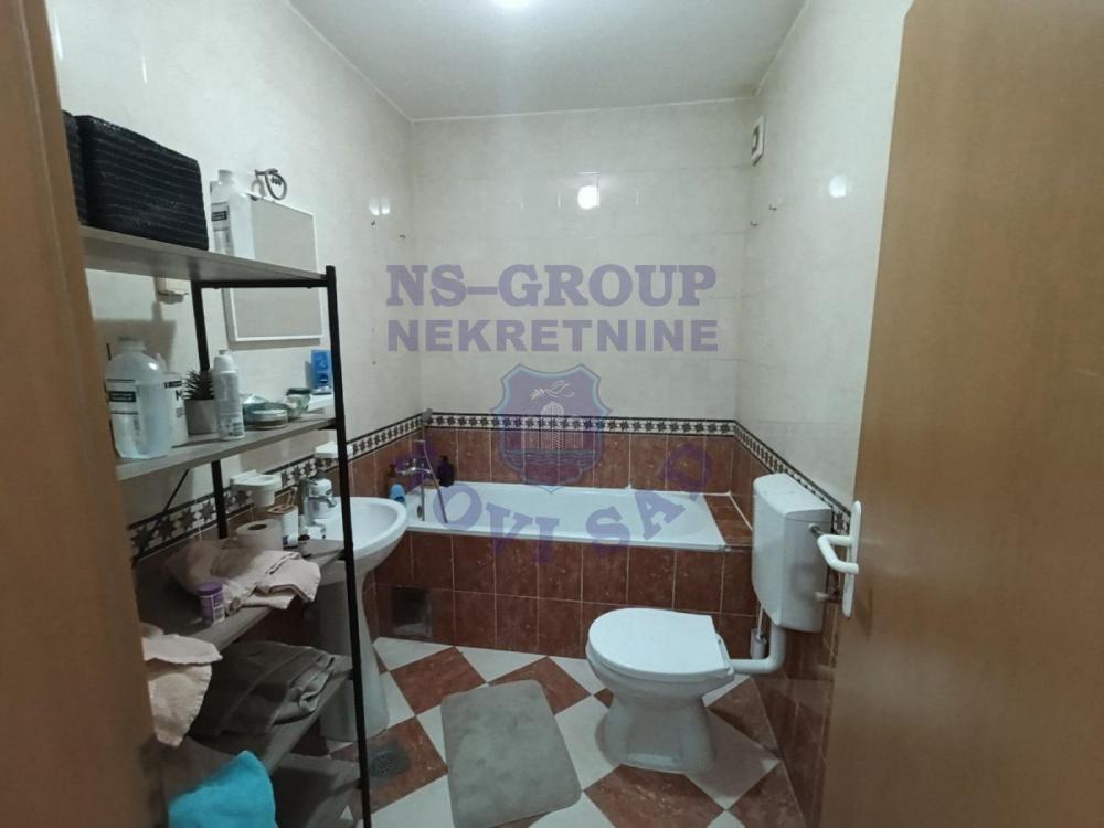 Slika 4 - Na prodaju stan na Adamovicevom naselju