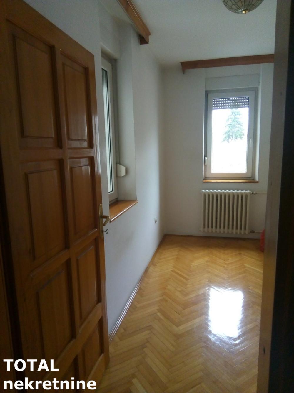 Slika 5 - Stan,NOVI SAD,PODBARA,kv: 95.00, € 237500, ID: 1102837