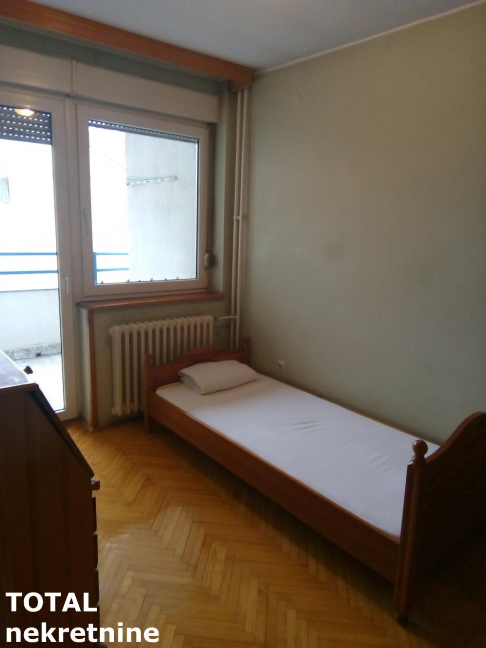 Slika 6 - Stan,NOVI SAD,PODBARA,kv: 95.00, € 237500, ID: 1102837