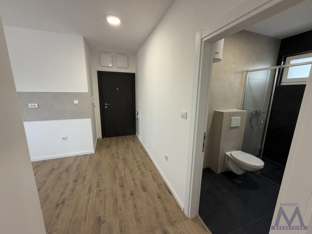 Slika 4 - Stan,NOVI SAD,KLISA,kv: 37, € 80000, ID: 1019409