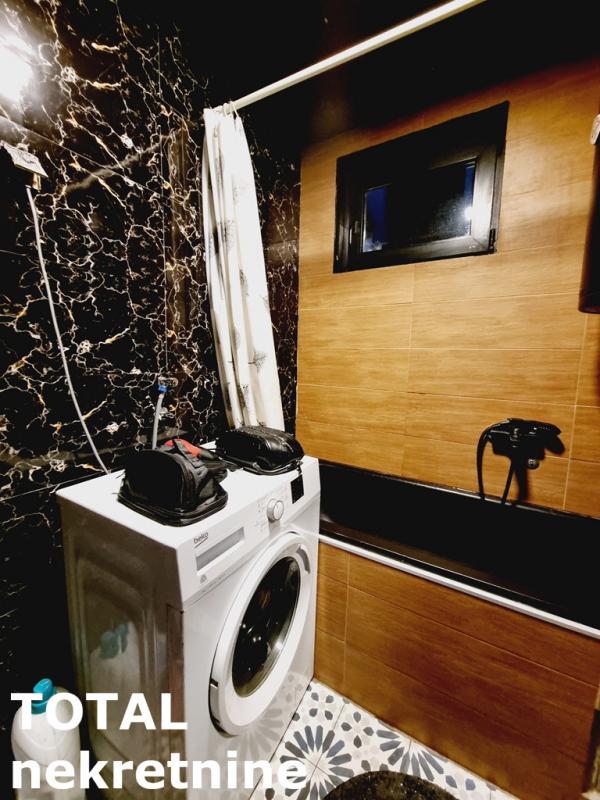 Slika 9 - Stan,NOVI SAD,GRBAVICA,kv: 29.00, € 110000, ID: 1099940