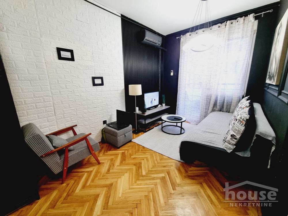 Slika 4 - Stan,NOVI SAD,GRBAVICA,kv: 29.00, € 110000, ID: 1063092