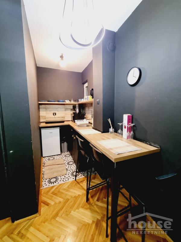 Slika 9 - Stan,NOVI SAD,GRBAVICA,kv: 29.00, € 110000, ID: 1063092