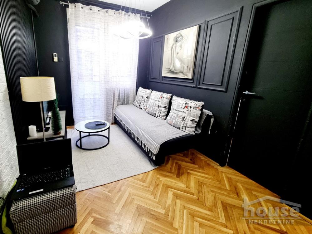 Slika 3 - Stan,NOVI SAD,GRBAVICA,kv: 29.00, € 110000, ID: 1063092