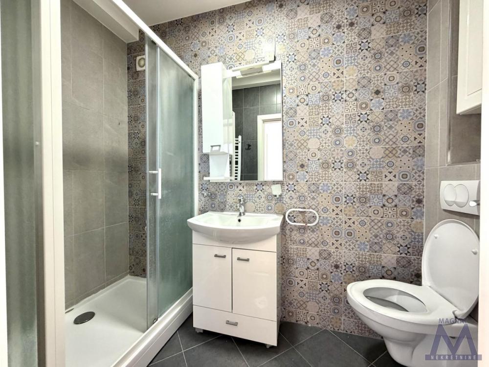 Slika 10 - Stan,NOVI SAD,CENTAR,kv: 47, € 150000, ID: 1019410