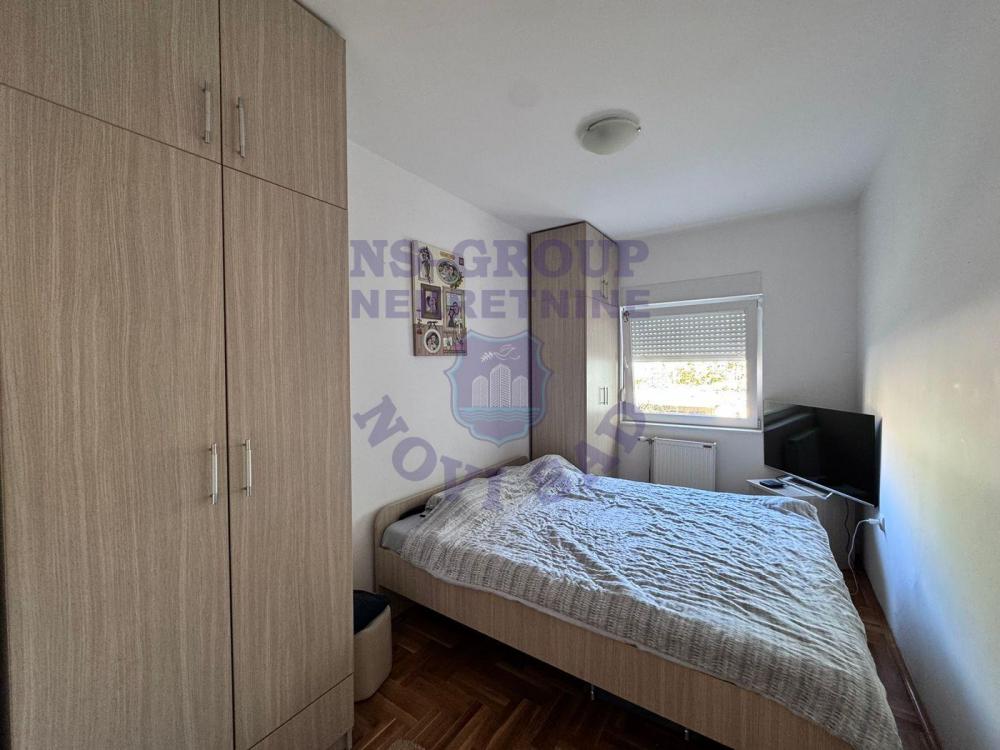 Slika 4 - 567784-Na prodaju kompletno namešten trosoban stan na Novoj Detelinari