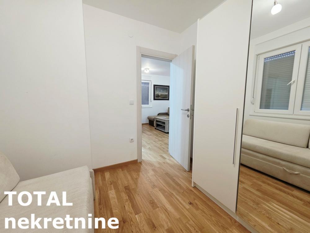 Slika 5 - Stan,NOVI SAD,ADICE,kv: 33.00, € 80000, ID: 1102907