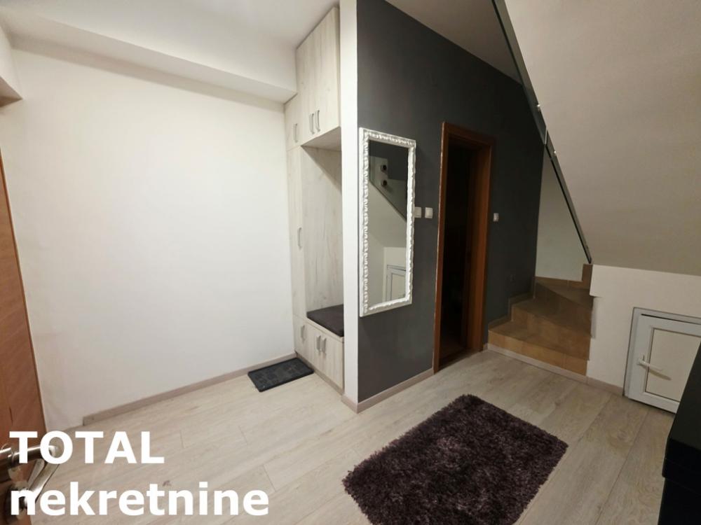 Slika 6 - Stan,NOVI SAD,NOVA DETELINARA,kv: 72.00, € 180000, ID: 1102898