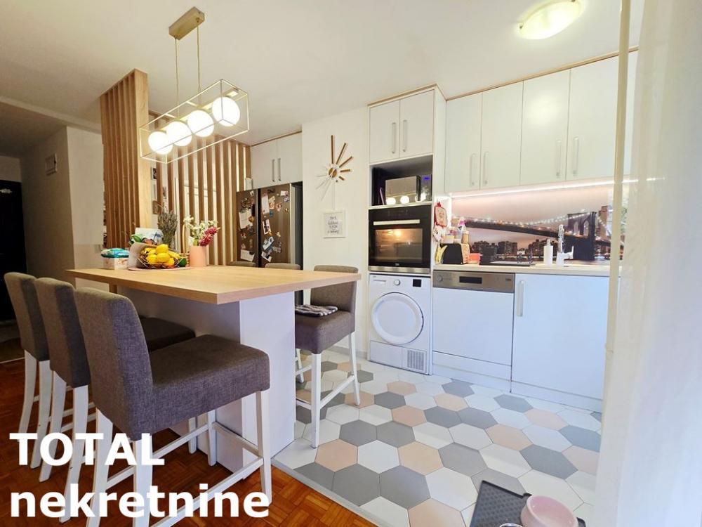 Slika 7 - Stan,NOVI SAD,LIMAN 3,kv: 76.00, € 258000, ID: 1102911