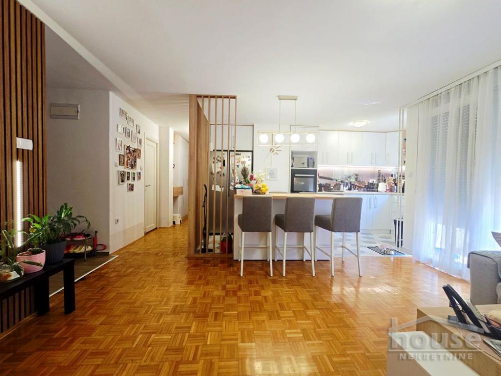 Slika 3 - Stan,NOVI SAD,LIMAN 3,kv: 76.00, € 258000, ID: 1066065