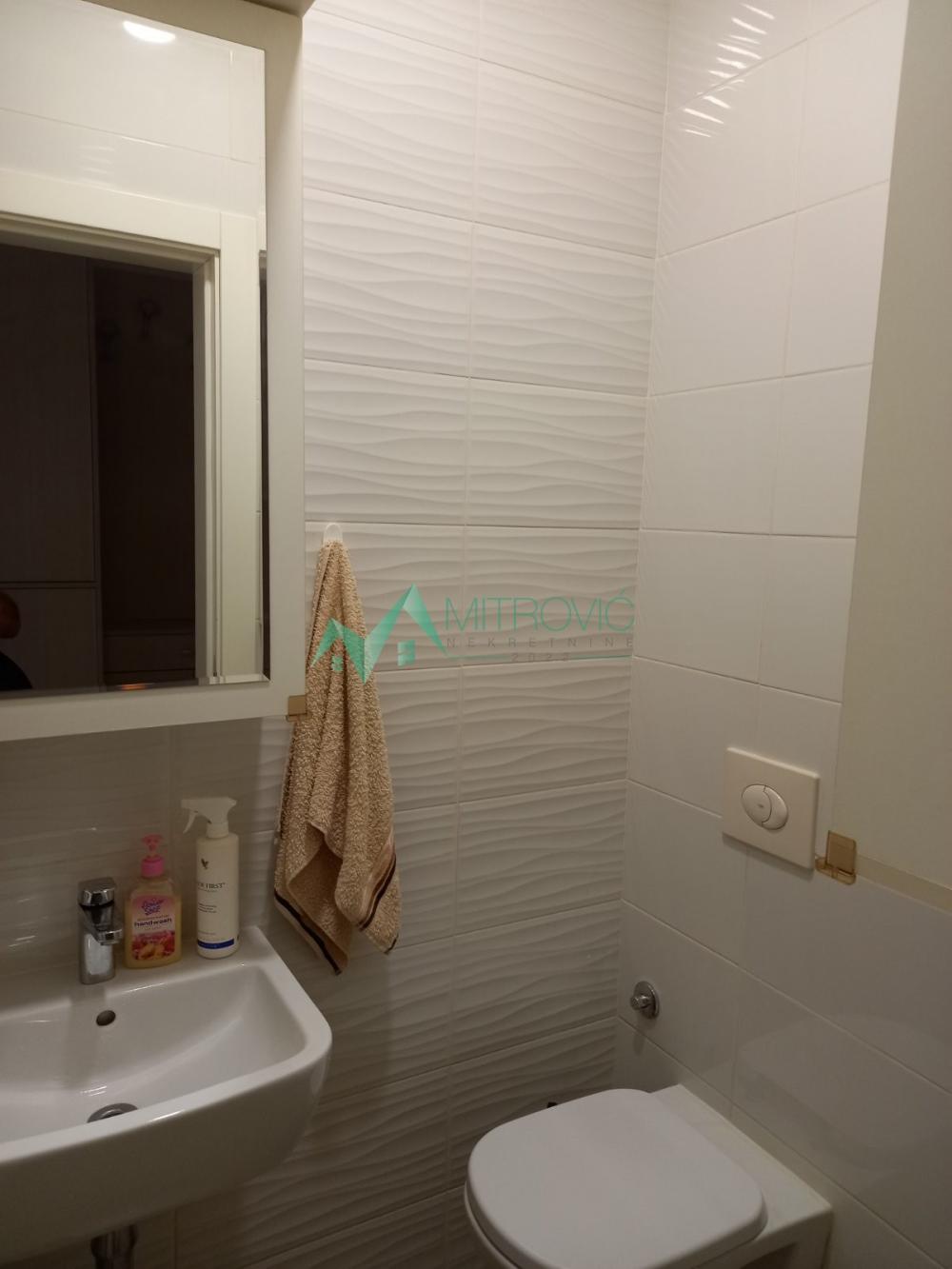 Slika 10 - Moderan kompletno namešten trosoban stan-Bulevar Evrope - izuzetna ponuda (šifra oglasa:1003849)