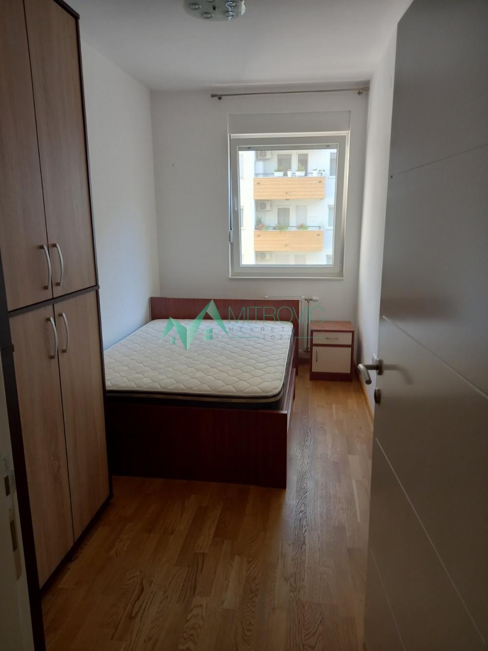 Slika 7 - Moderan kompletno namešten trosoban stan-Bulevar Evrope - izuzetna ponuda (šifra oglasa:1003849)