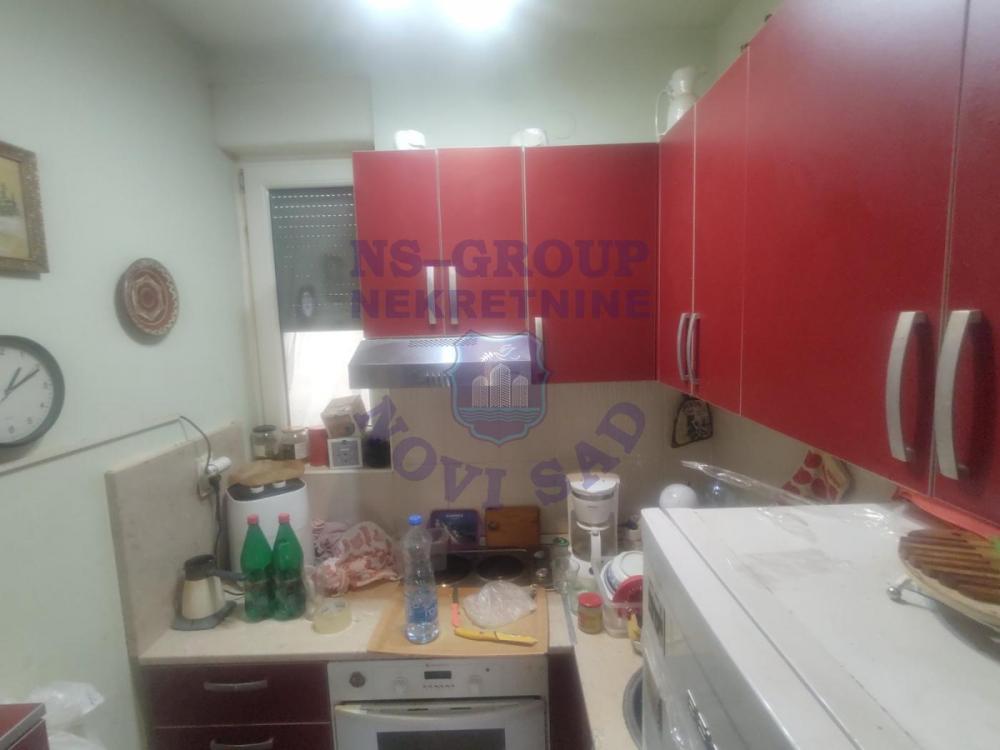 Slika 2 - Strukturno odličan jednoiposoban stan na Novoj Detelinari!
