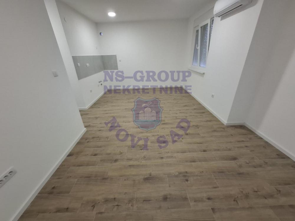 Slika 1 - 574947-Garsonjera na Klisi!
