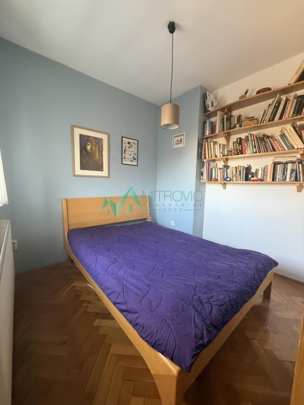 Slika 11 - Troiposoban vrlo funkcionalan Troiposoban, duplex stan, 77m2, Miše Dimitrijevića. (šifra: 1004536) 