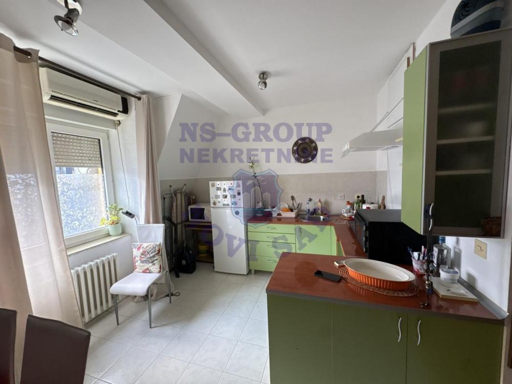 Slika 5 - Jednoiposoban, 41m2, Spens Novi Sad Novi Sad, ima lift