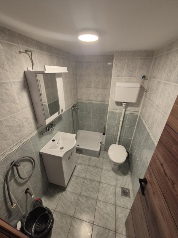 Slika 3 - Stan,NOVI SAD,NOVI BULEVAR,kv: 82.00, € 123600, ID: 1059602