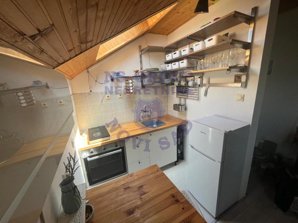 Slika 4 - Prodaja stana, 27m2, Kej žrtava racije Novi Sad, sa terasom