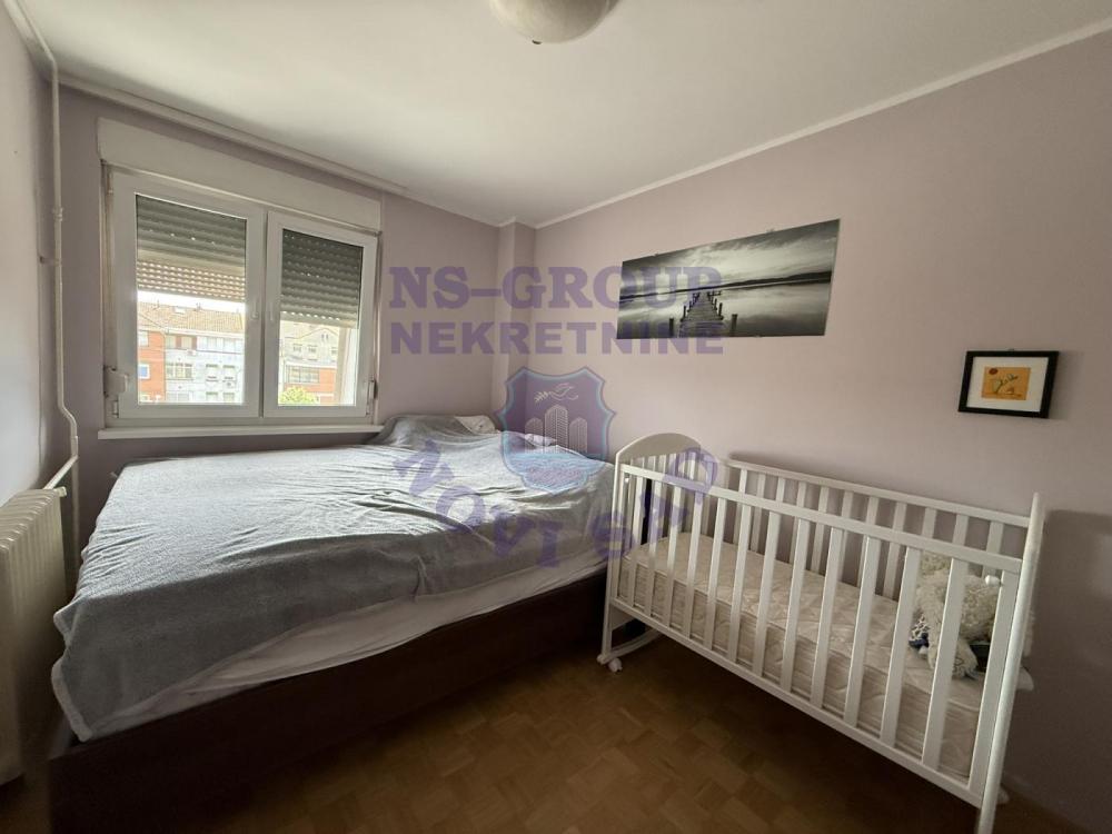 Slika 4 - 570695-Na prodaju trosoban stan na Novom Naselju