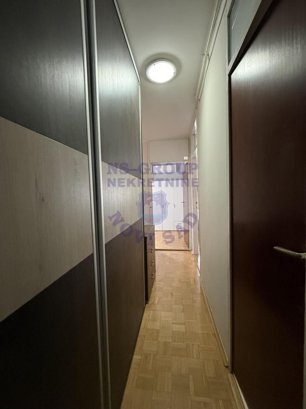 Slika 9 - 570695-Na prodaju trosoban stan na Novom Naselju