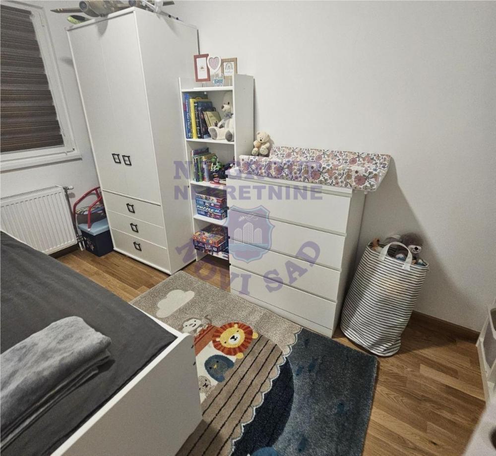 Slika 5 - Odličan četvorosoban stan na Adicama