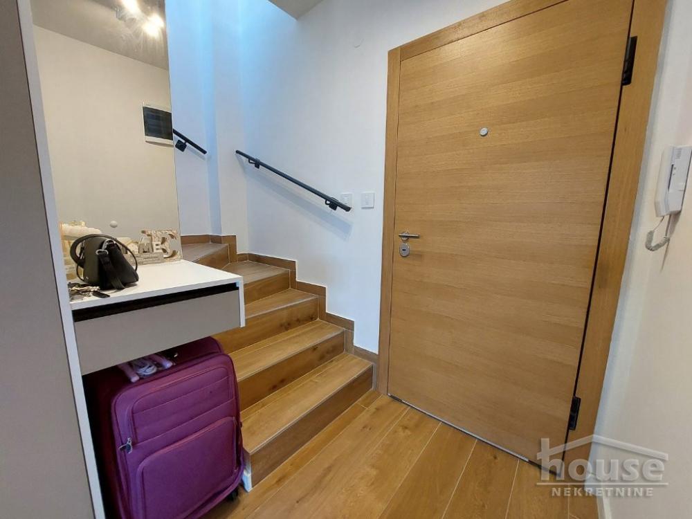 Slika 11 - Stan,NOVI SAD,TELEP,kv: 89.00, € 285000, ID: 1066043